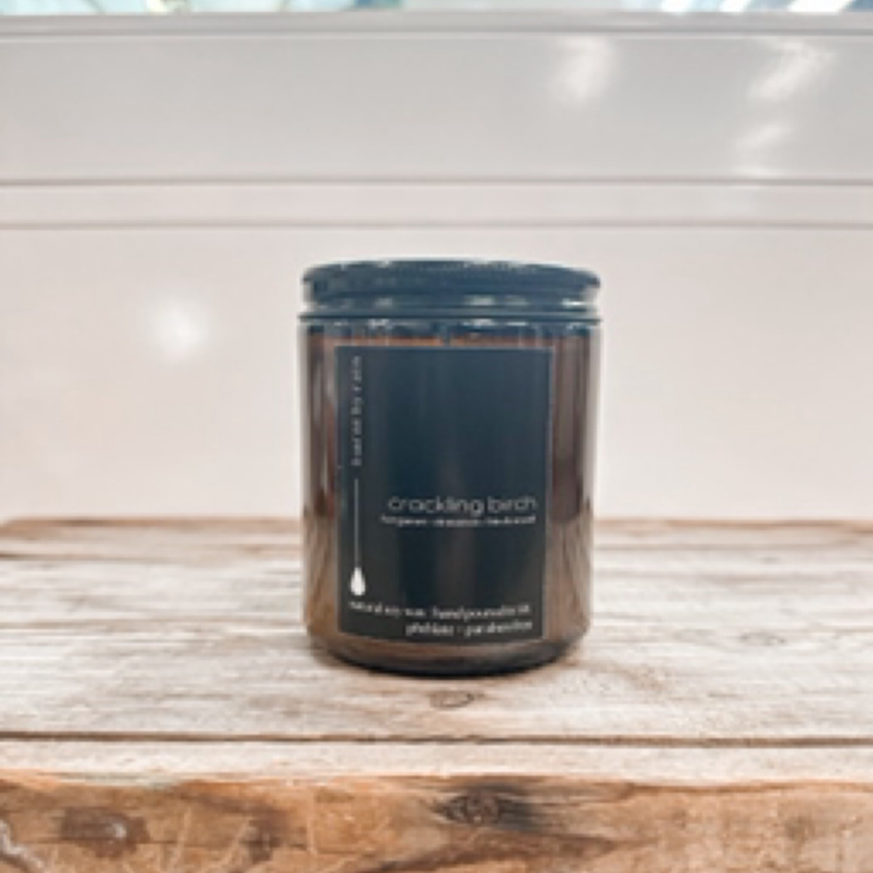 NR BURNT BY RAIN CANDLE | CRACKLING BURCH | SINGLE WICK