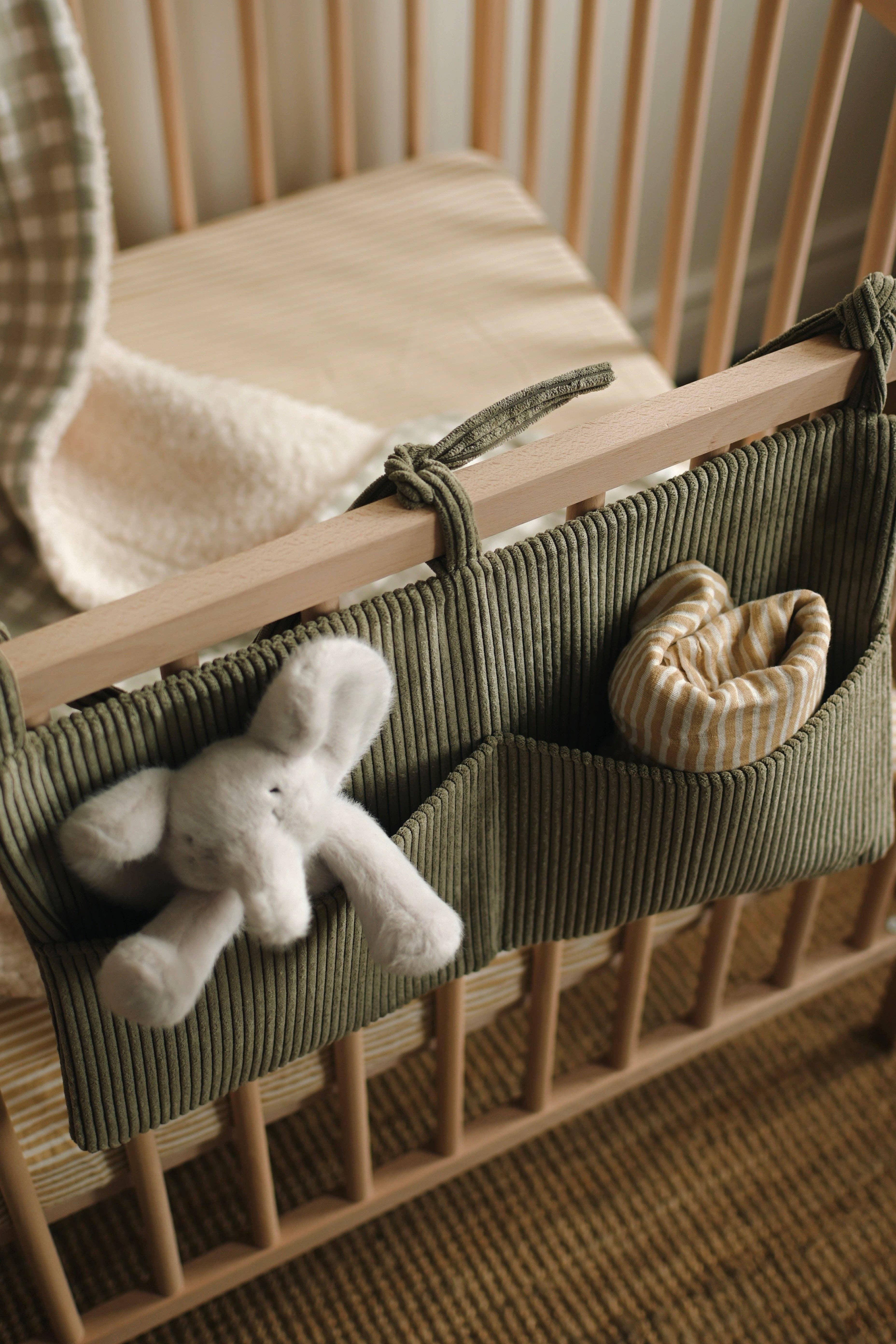 NR MINIKA CRIB ORGANIZER | LEAF