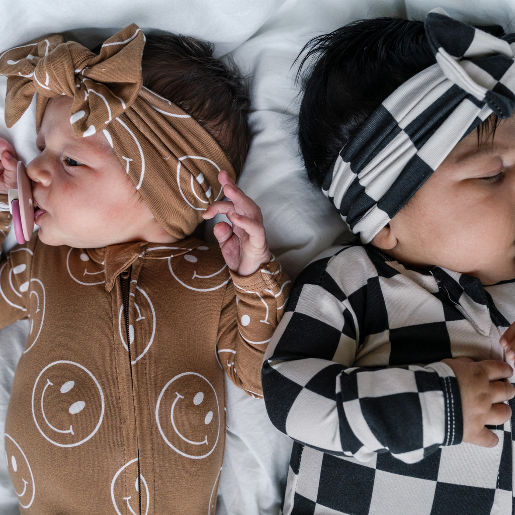 NR PIP + PHEE BAMBOO FOOTED SLEEPER | CARAMEL SMILEYS