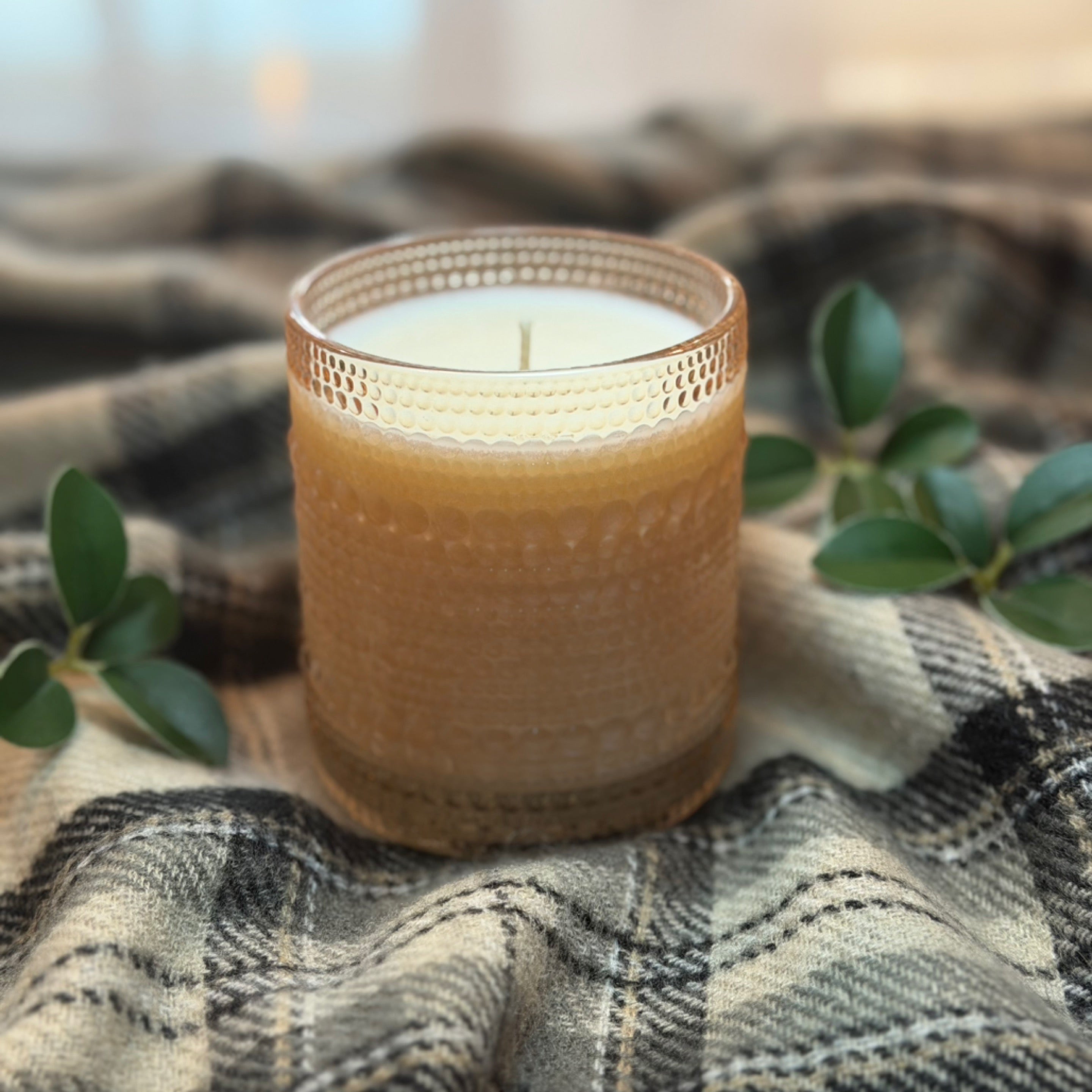 NR BBR VALENTINES CANDLE | COZY