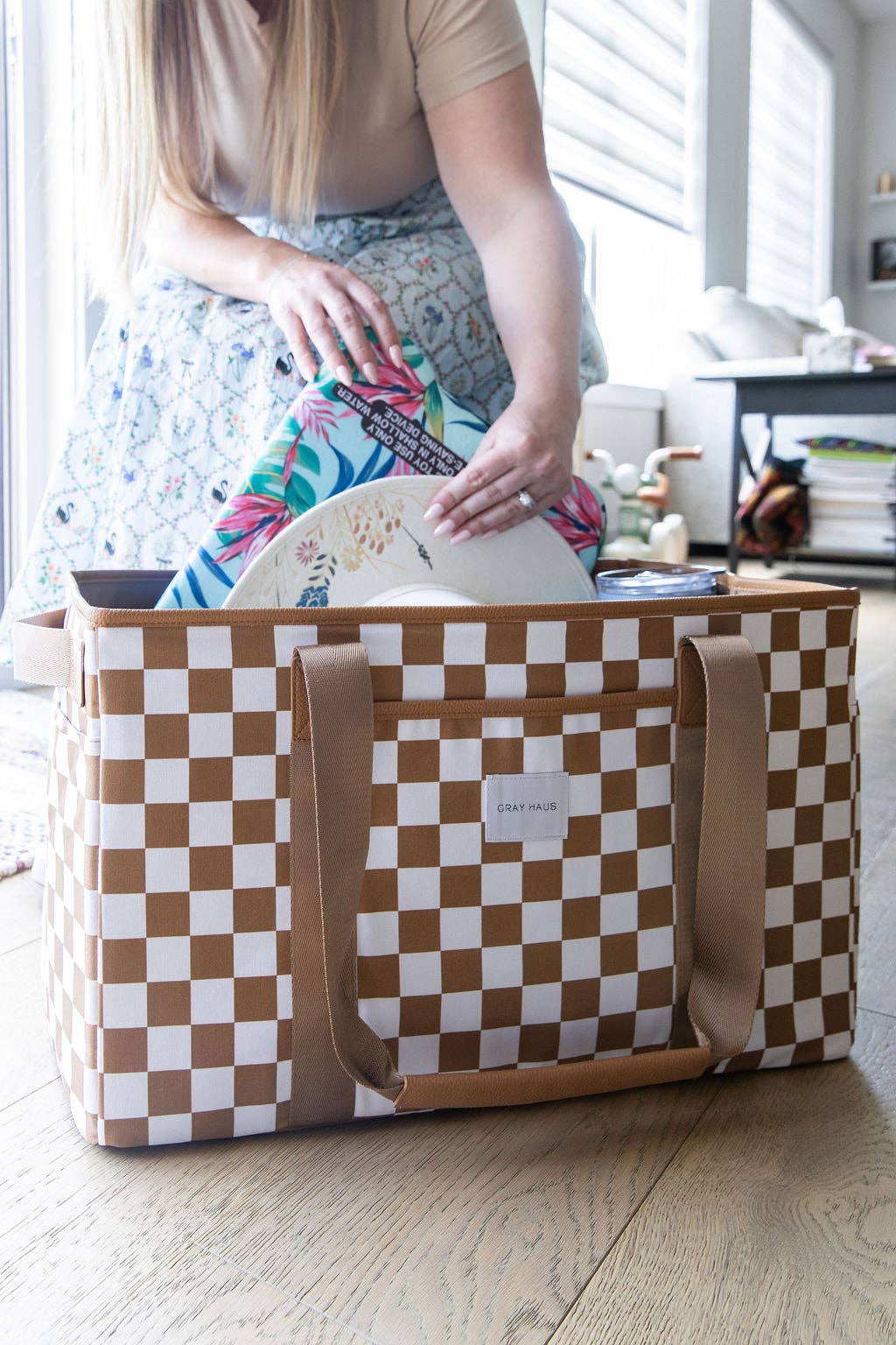GRAY HAUS CARRY ALL CADDY | CANDY LANE