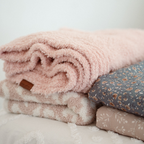NR PIP PHEE TODDLER PLUSH BLANKET | CARAMEL SMILEY
