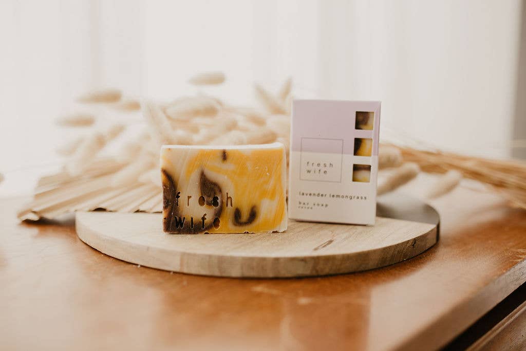 NR LAVENDER LEMONGRASS SOAP BAR | FRESH WIFE SOAP CO.