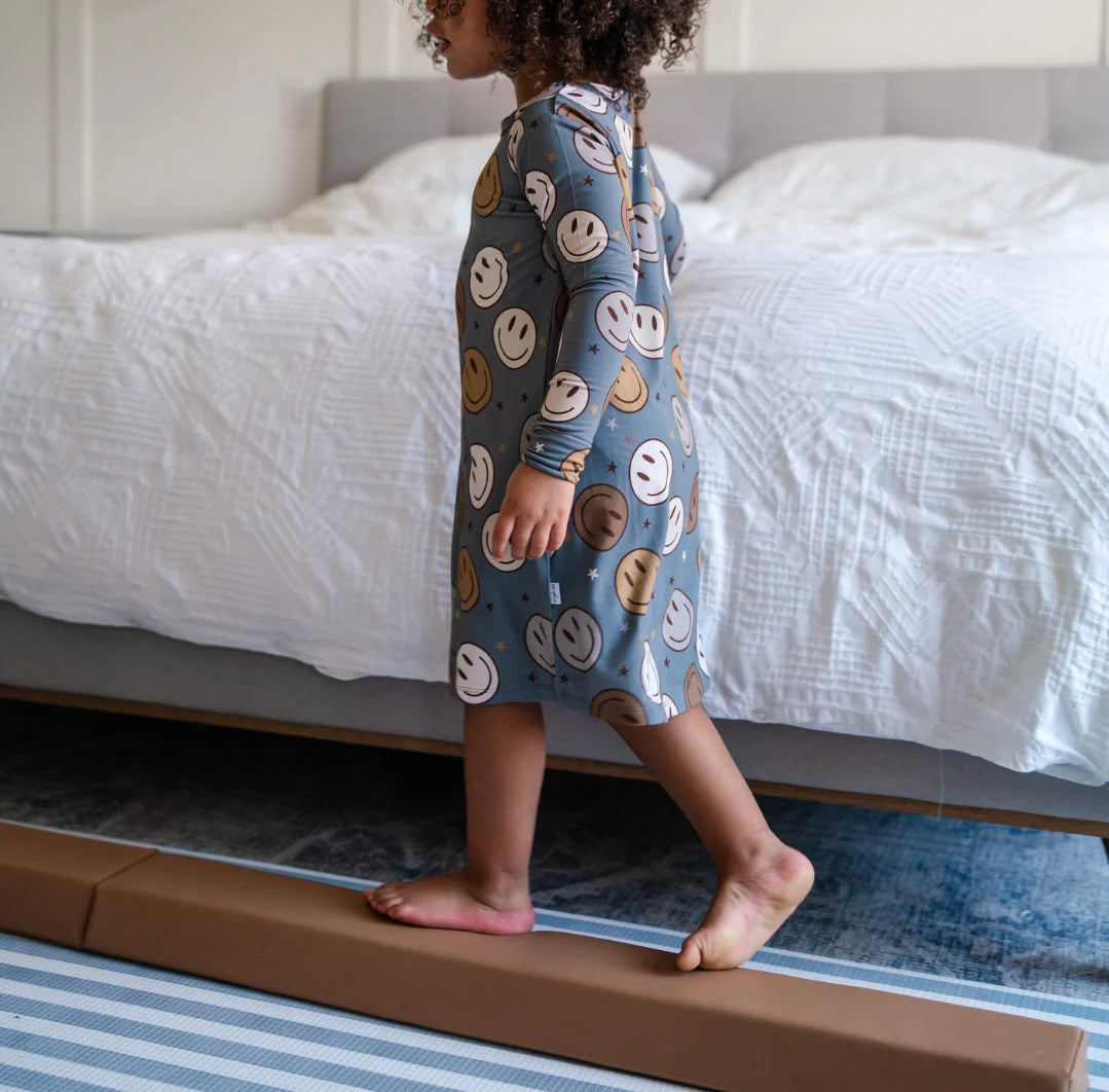 NR PIP + PHEE BAMBOO DRESS | BROWN SMILEYS LE