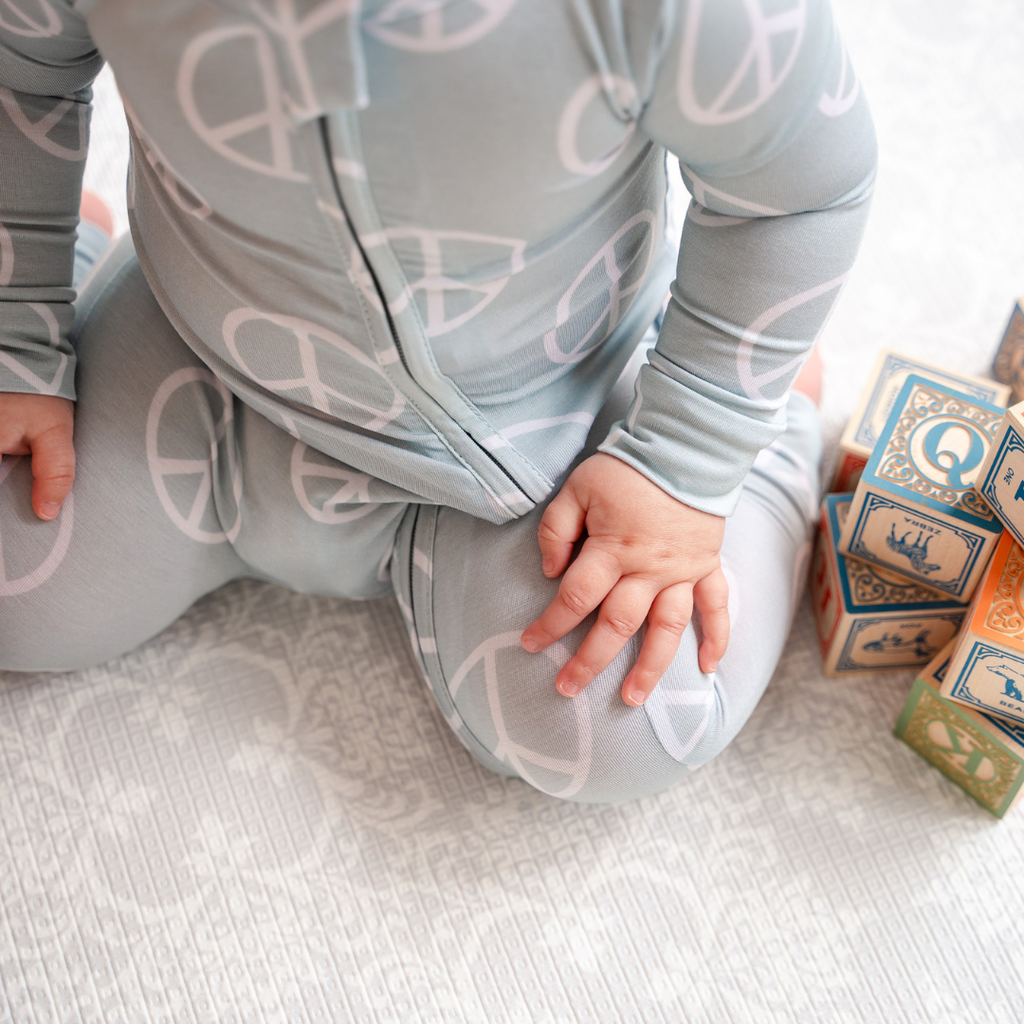 NR PIP + PHEE BAMBOO FOOTLESS SLEEPER | PEACE
