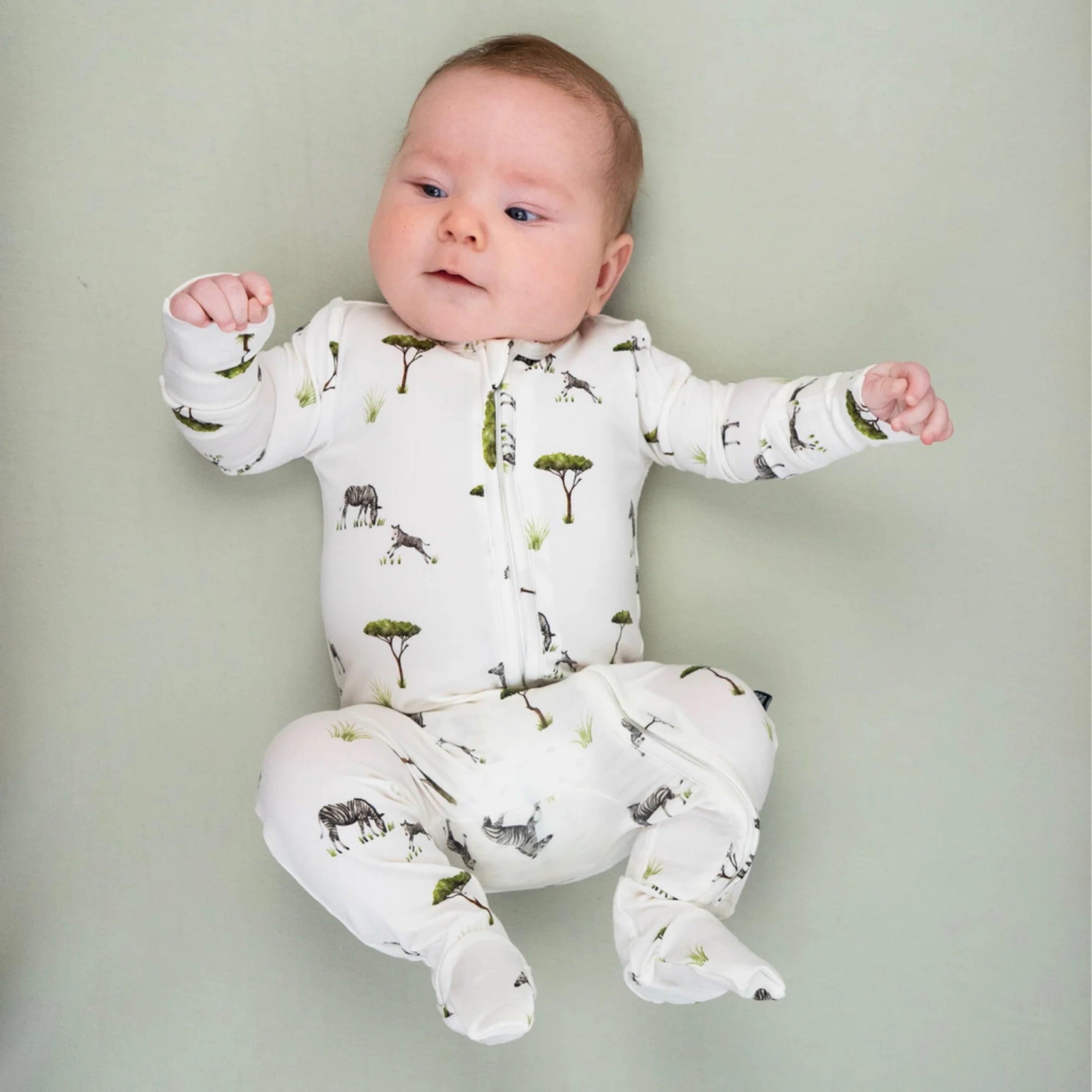 NR BELAN J FOOTED ZIPPER SLEEPER | ZEBRA