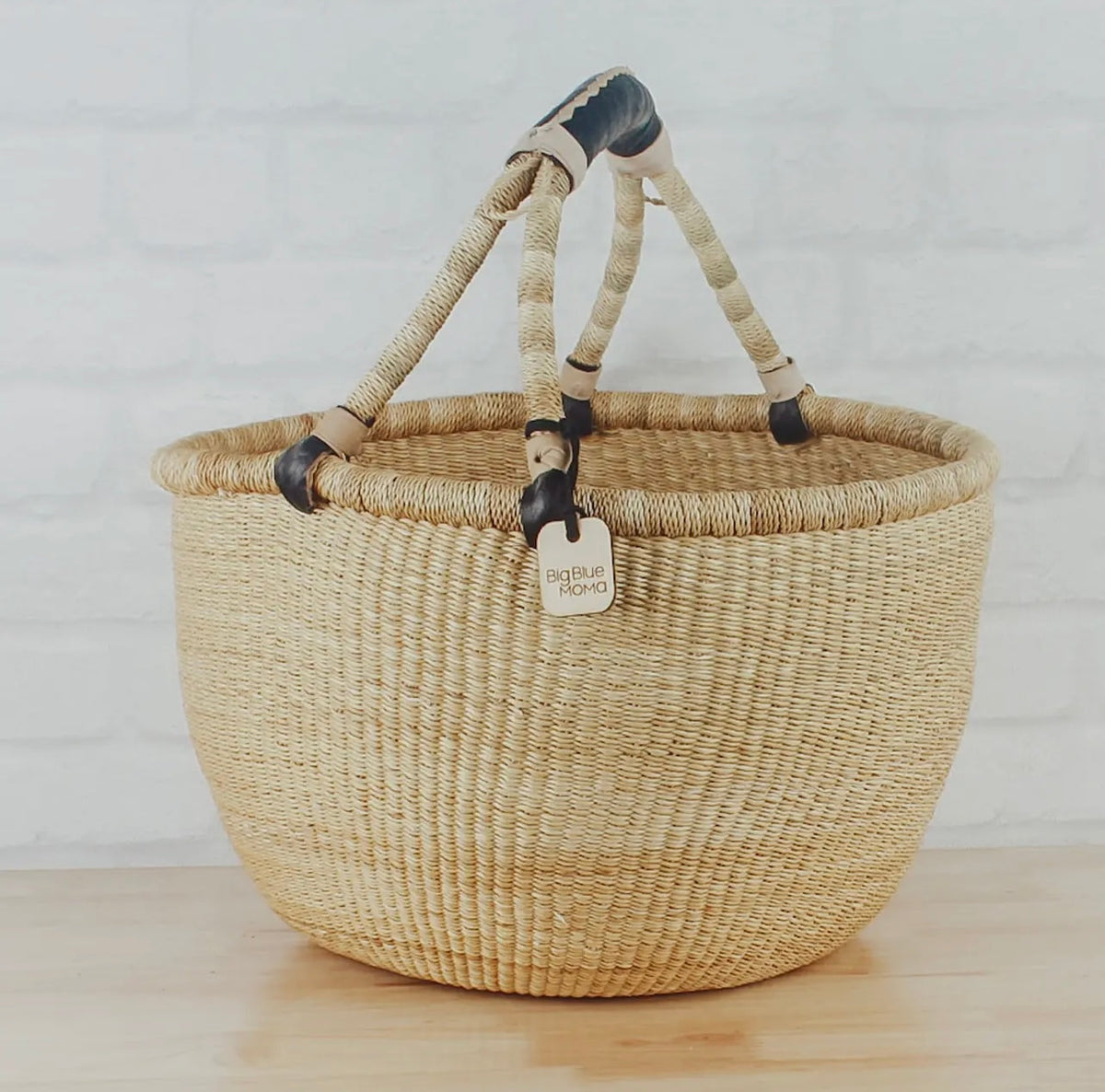 BIG BLUE MOMA - ROUND BASKET
