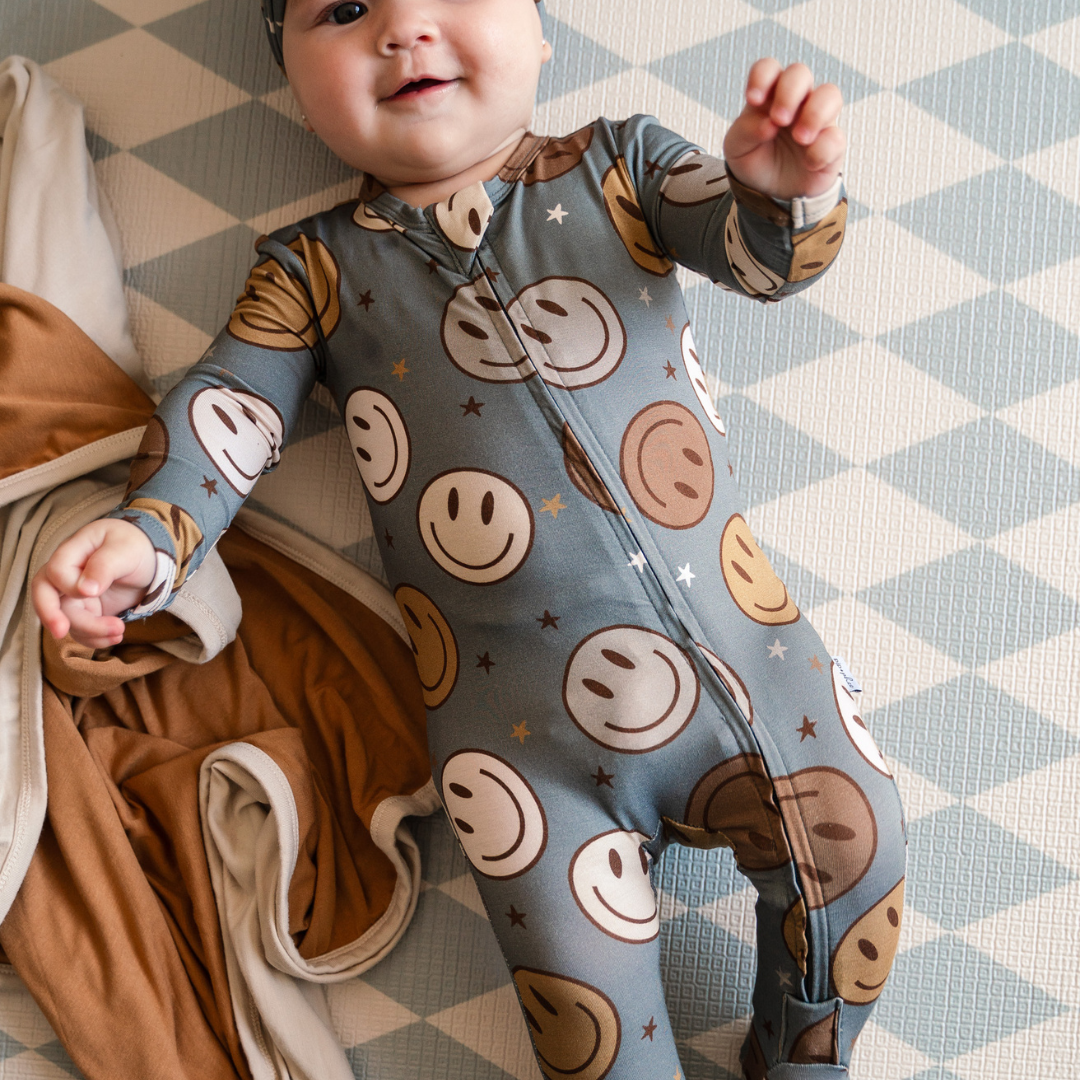 NR PIP + PHEE BAMBOO FOOTED SLEEPER | BROWN SMILEY | NEWBORN