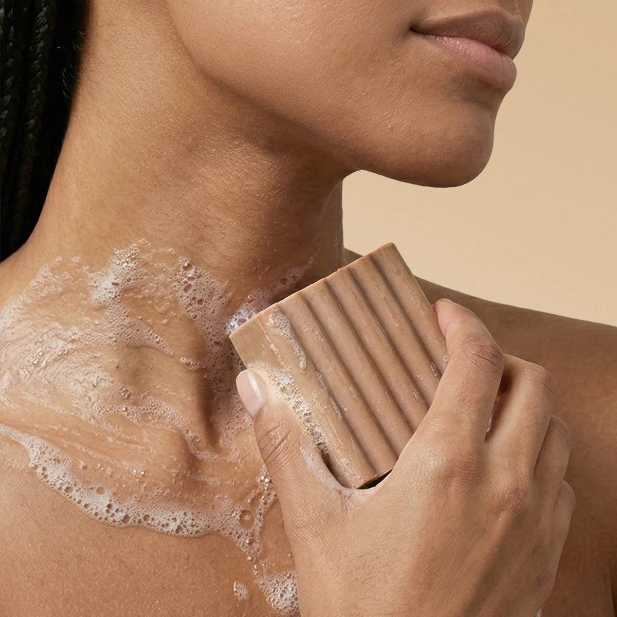 NR KITSCH CLEANSING WARM SUGAR  BODY WASH BAR
