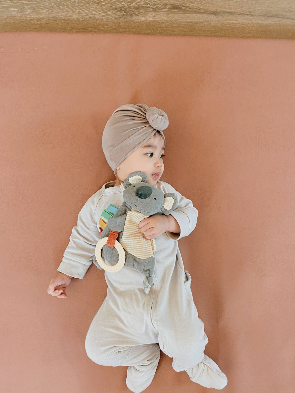 NR BITZY CRINKLE SENSORY TOY TEETHER | FOX