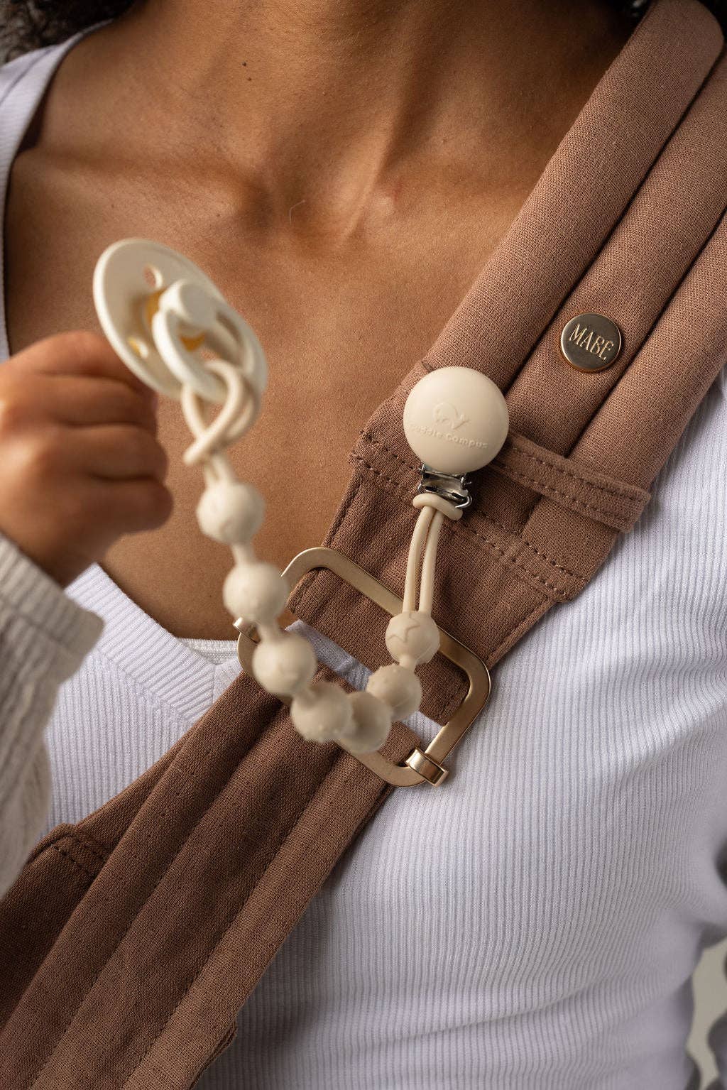 NR MABE MONARCH TODDLER  SLING | MOCHA