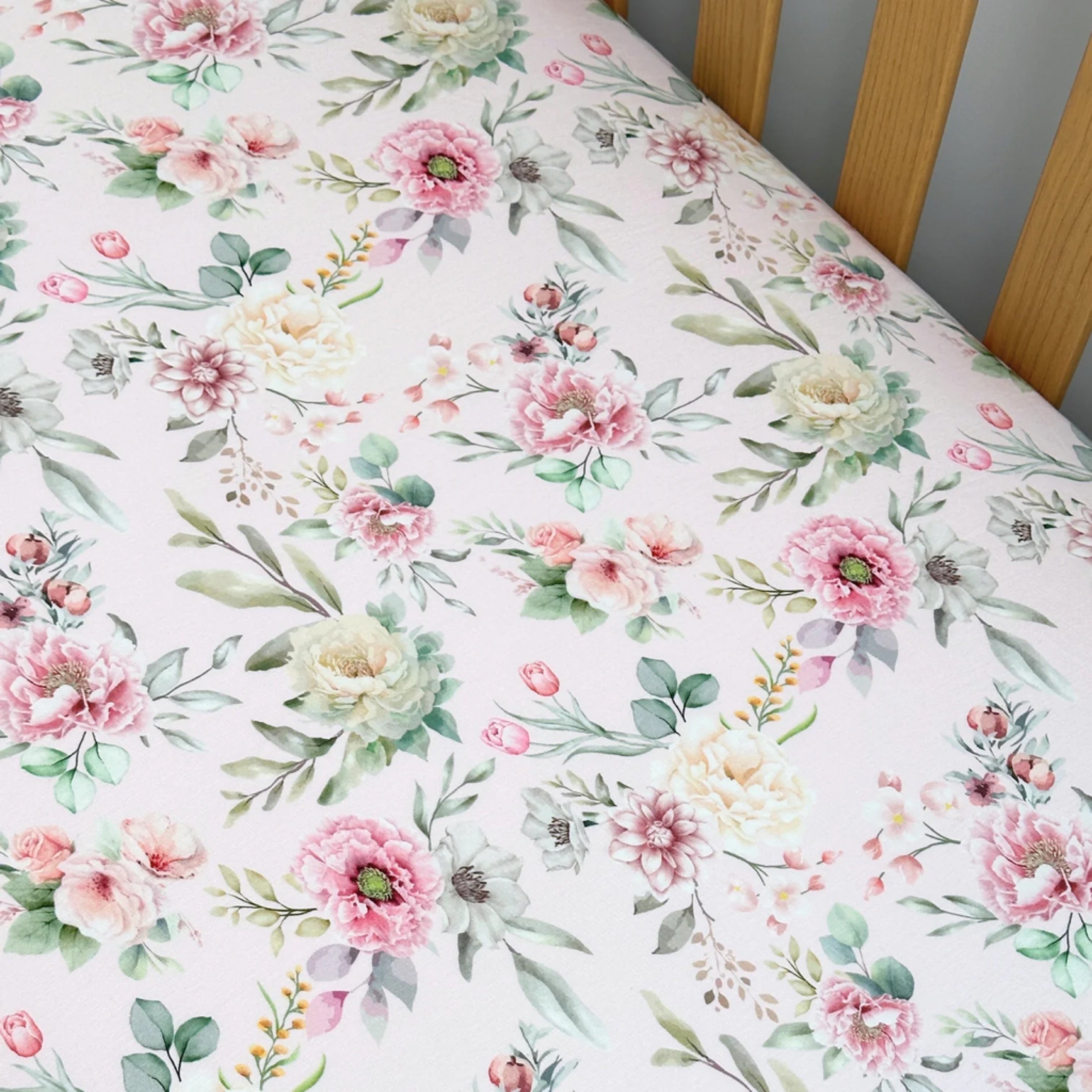 NR BELAN J CRIB SHEET FLORAL BLISS