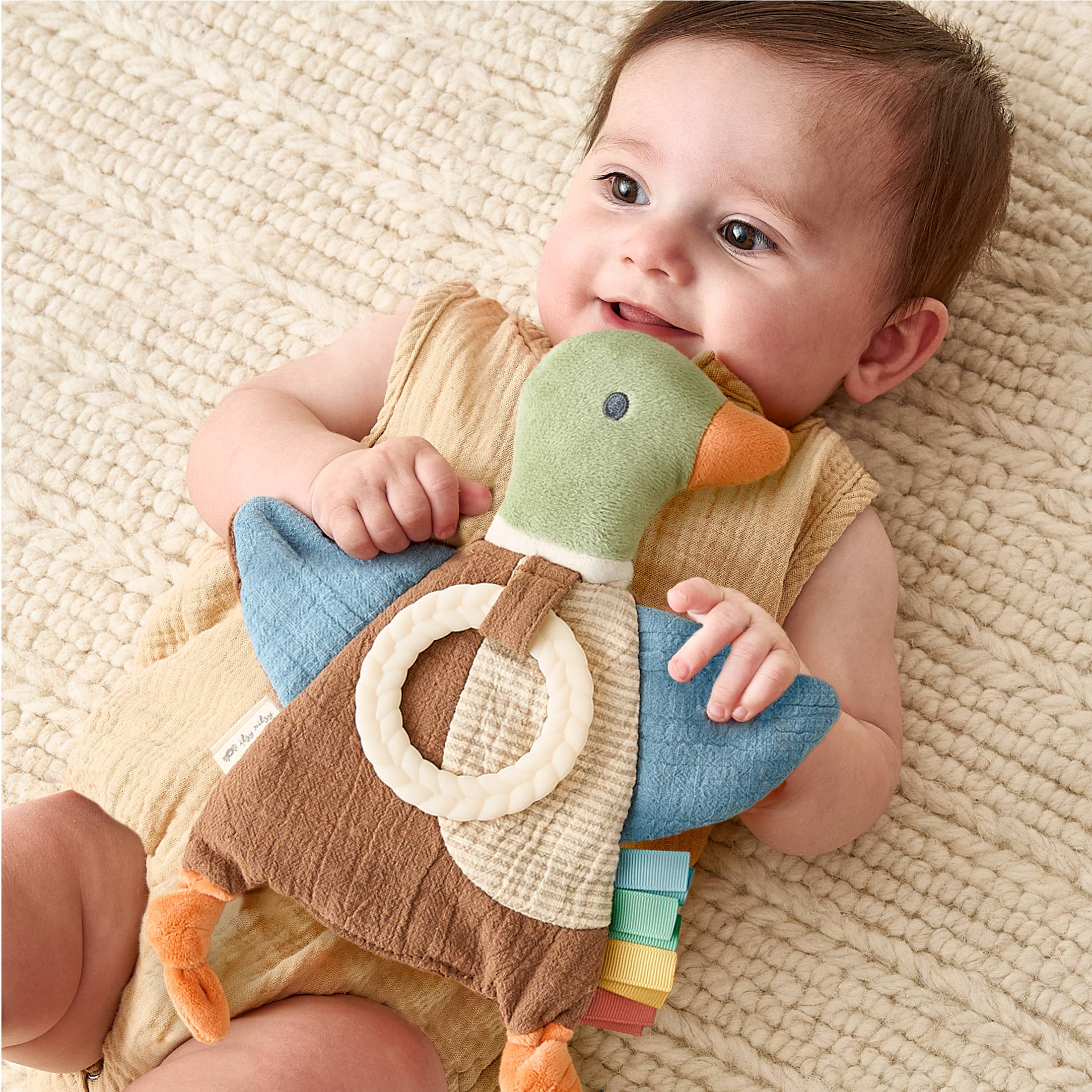 NR BITZY CRINKLE SENSORY TOY TEETHER | FOX