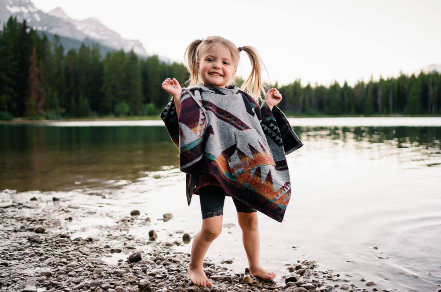 NR MINI PONCHO | CASCADIA