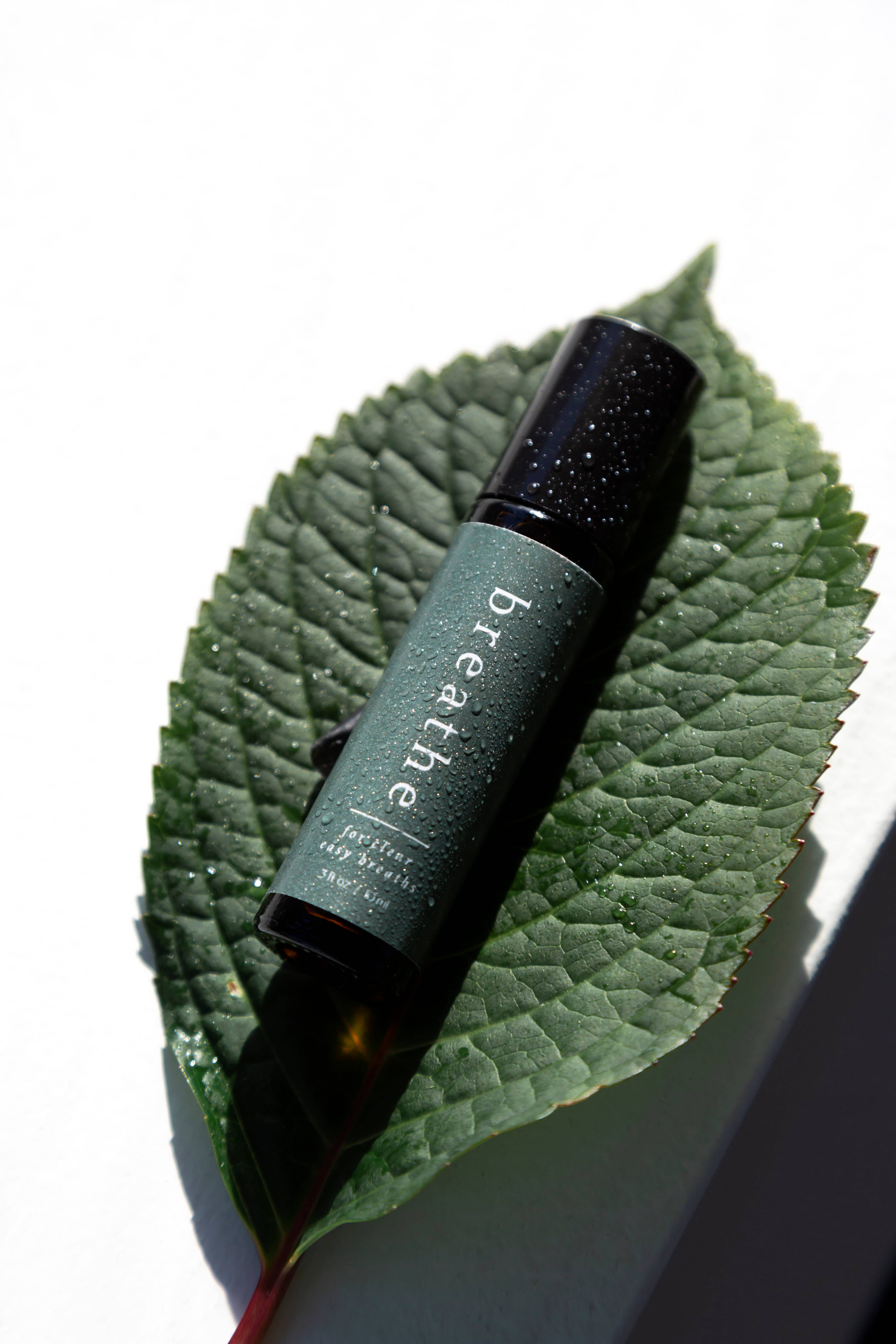 NR GIVEN GATHER | BREATHE ESSENTIAL OIL ROLL ON