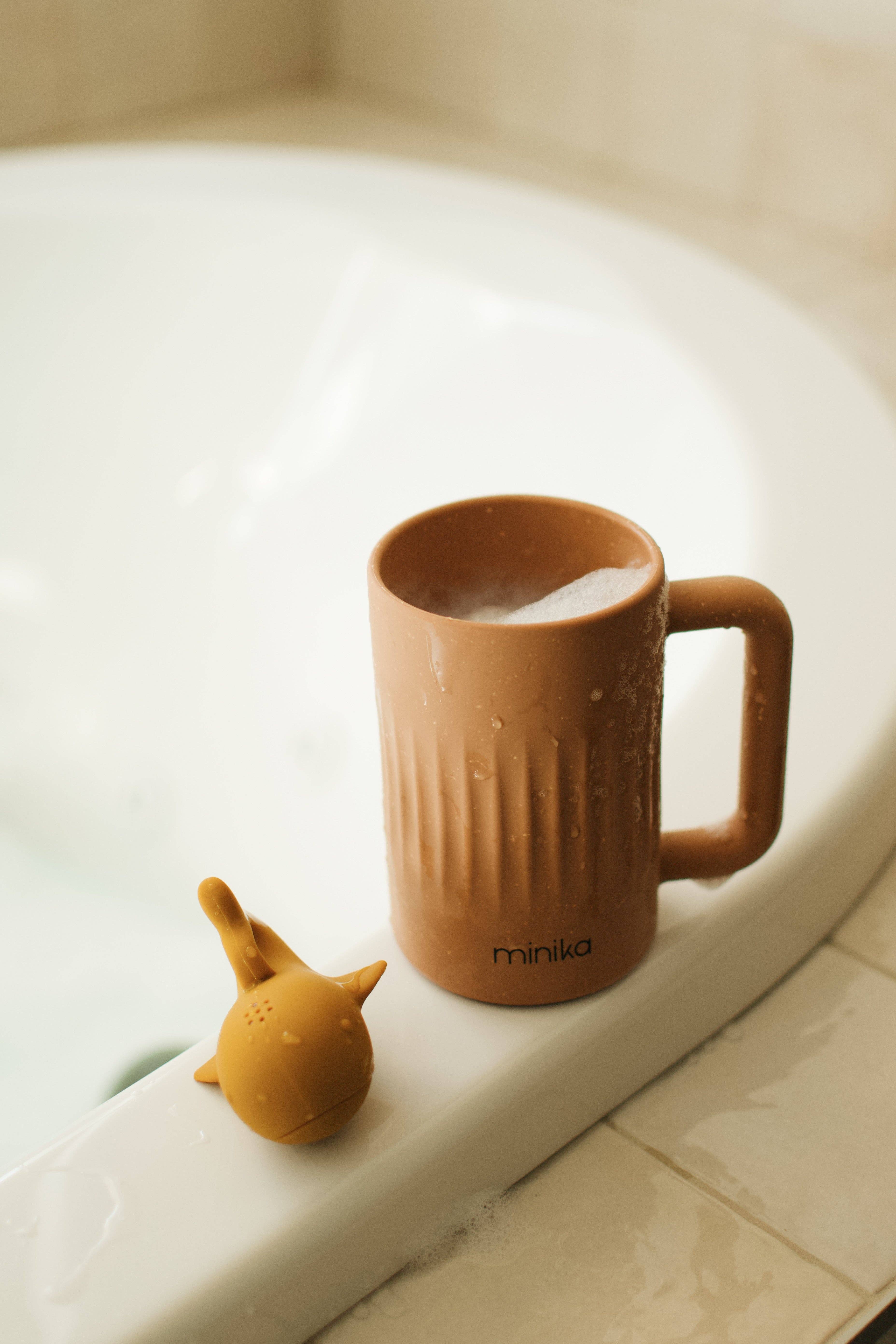 NR MINIKA BATH RINSE CUP | SAGE