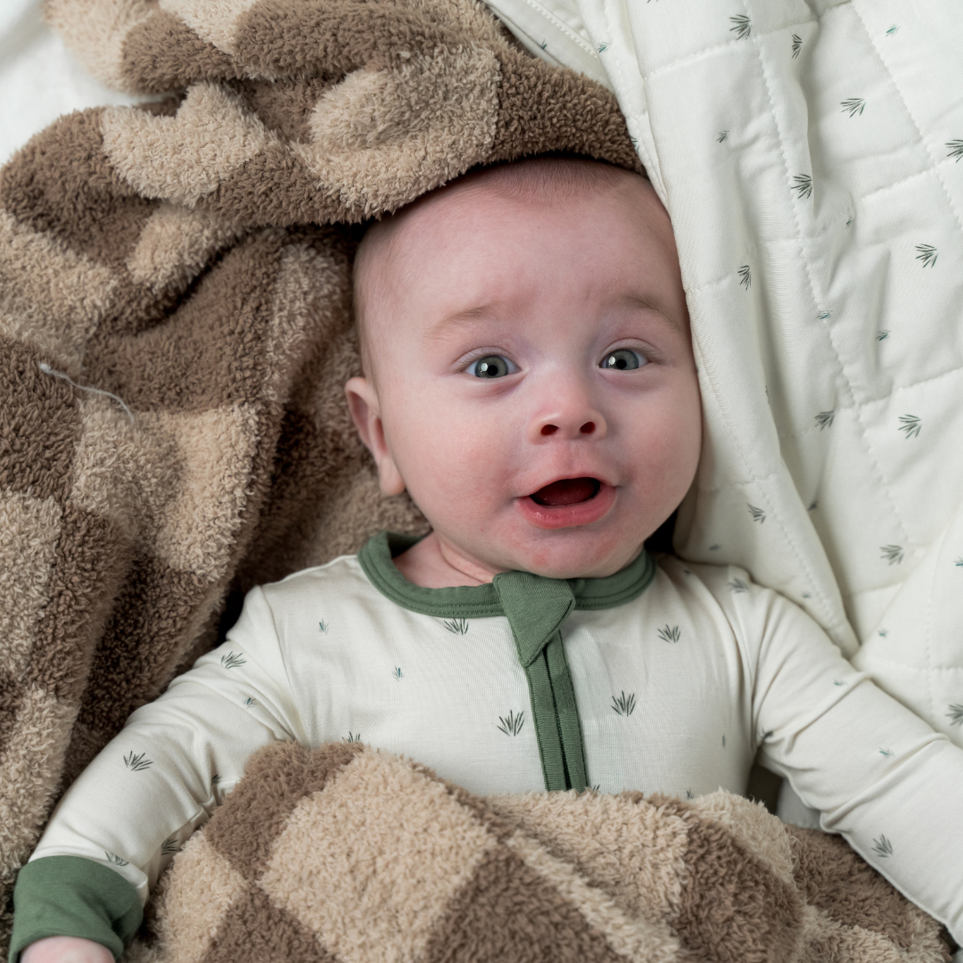 NR PIP PHEE TODDLER PLUSH BLANKET | BOWS