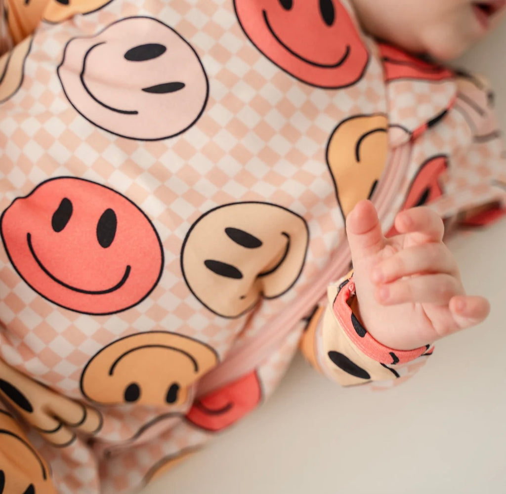 NR PIP + PHEE SLEEP BAG | PEACH SMILEYS | 1.0 TOG
