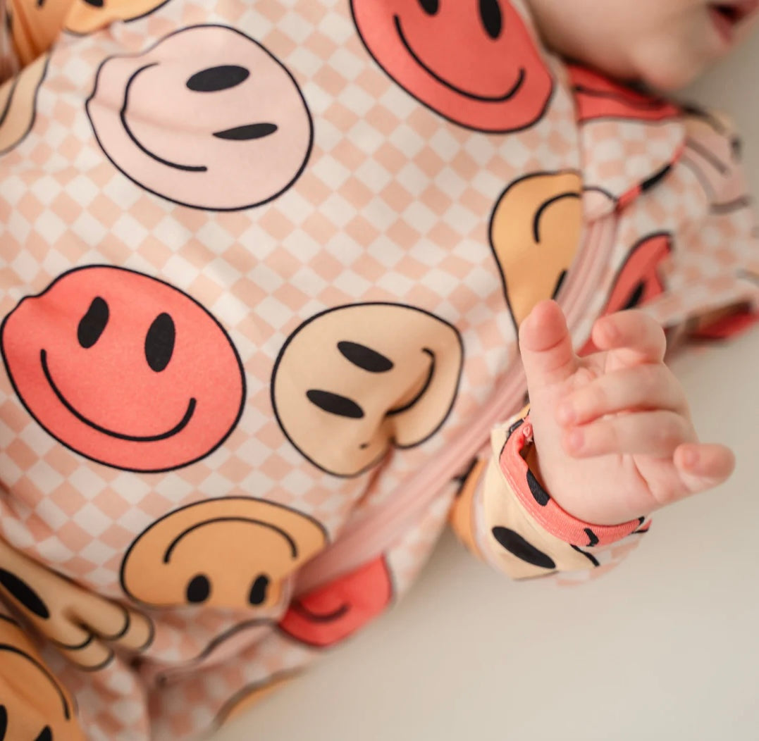 NR PIP + PHEE SLEEP BAG | PEACH SMILEYS | 1.0 TOG