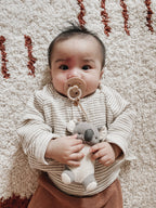 NR BITZY PAL NATURAL PACIFIER PLUSH | GOOSE