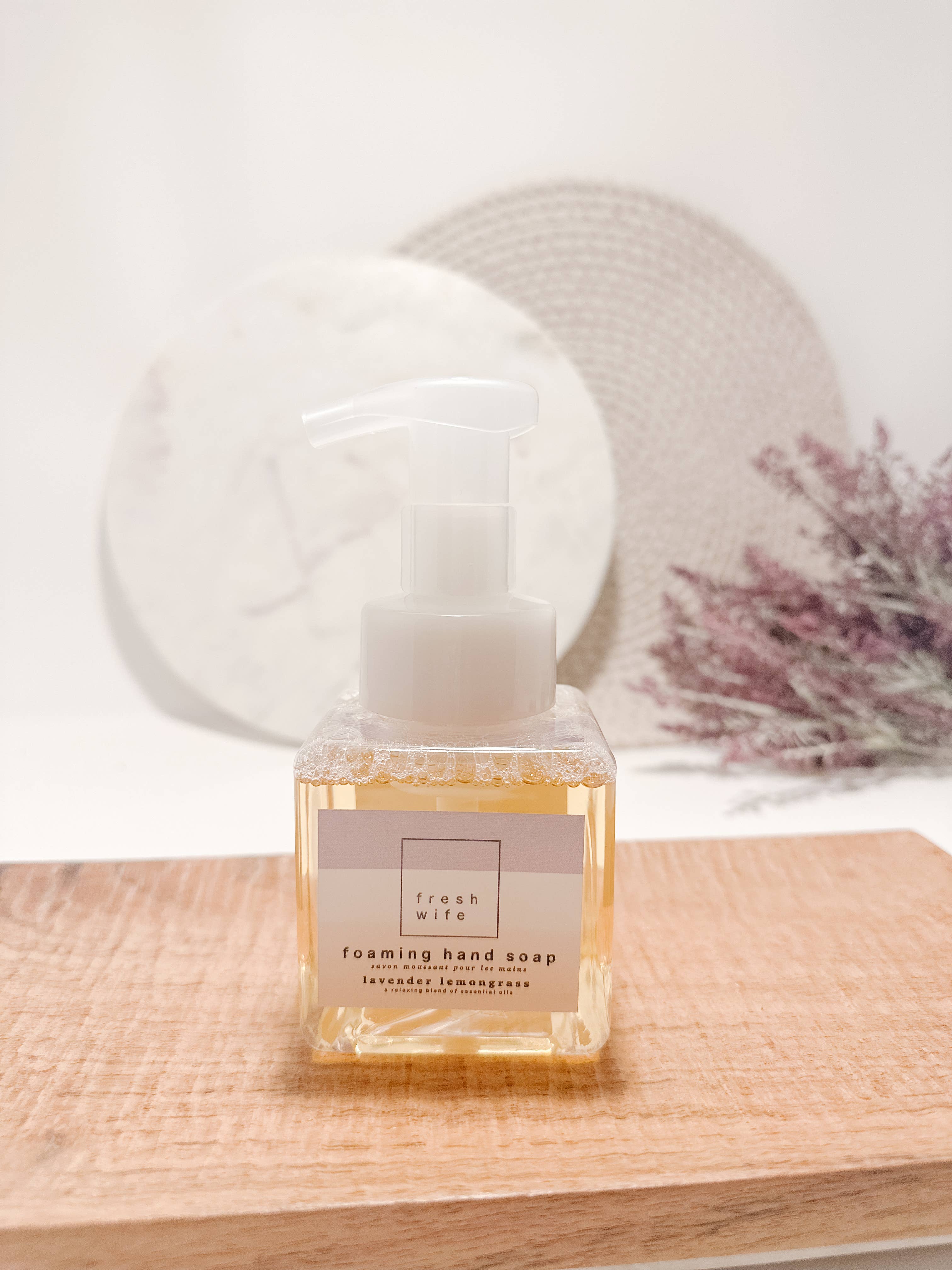NR LAVENDER LEMONGRASS FOAMING SOAP | FRESJ WIFE SOAP CO.