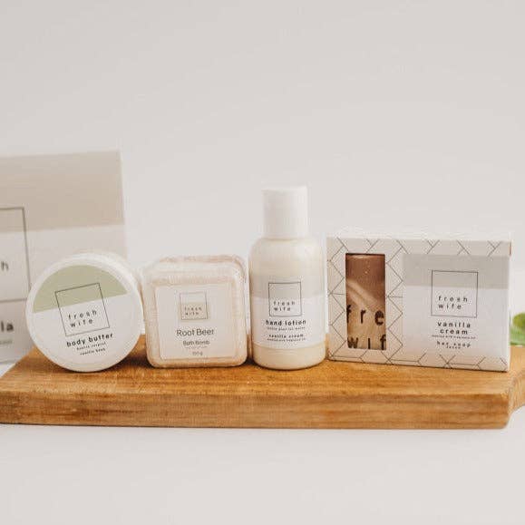 NR VANILLA COZY & SWEET HOLIDAY GIFT SET