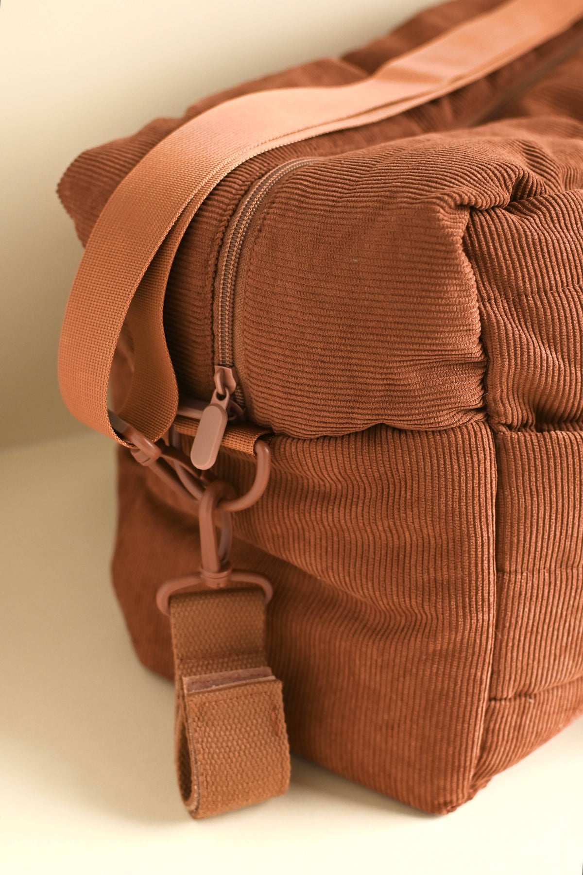 NR MINIKA DIAPER BAG | CORDUROY RUST