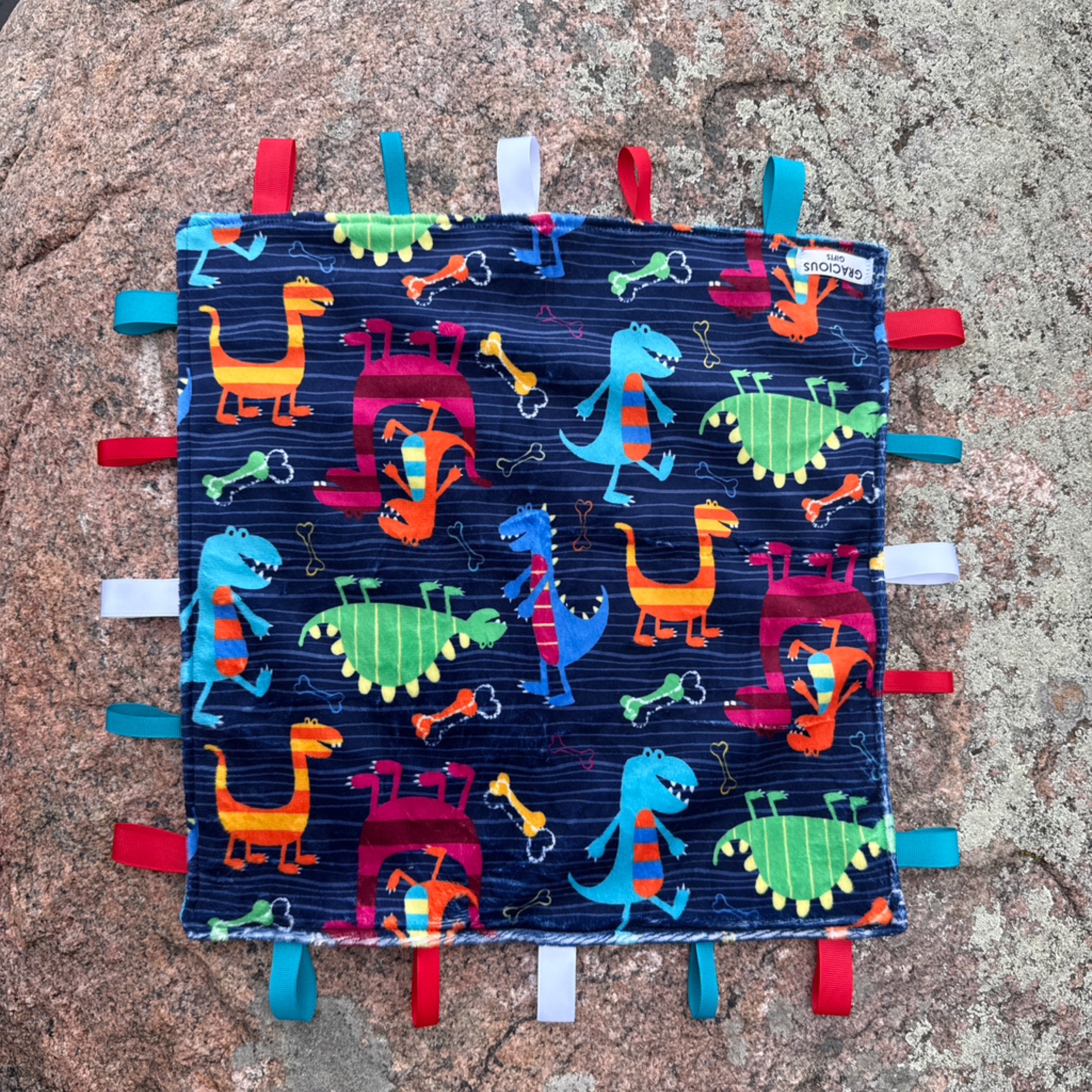 NR GG SNUGGLE BLANKY | DINO LAND