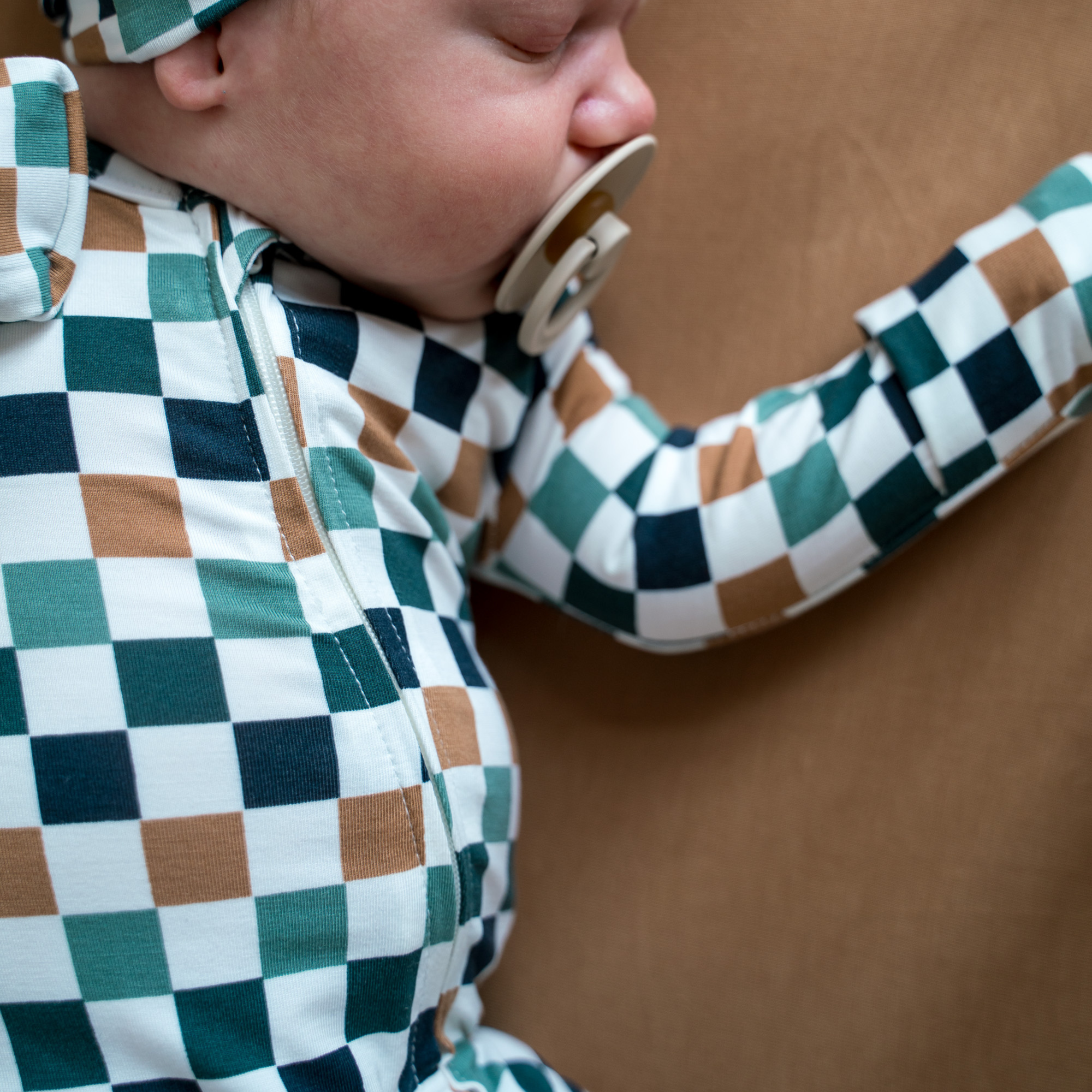 NR PIP + PHEE BAMBOO FOOTED SLEEPER | CAFE FLORAL | NEWBORN
