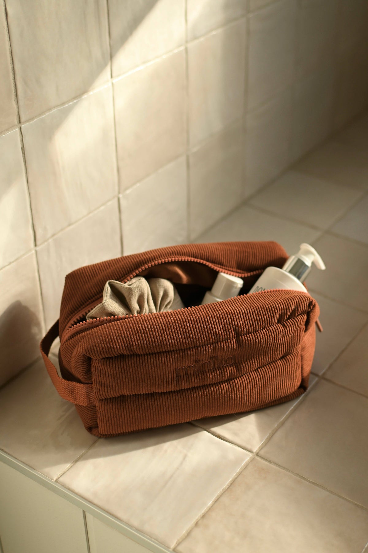 NR MINIKA POUCH | RUST