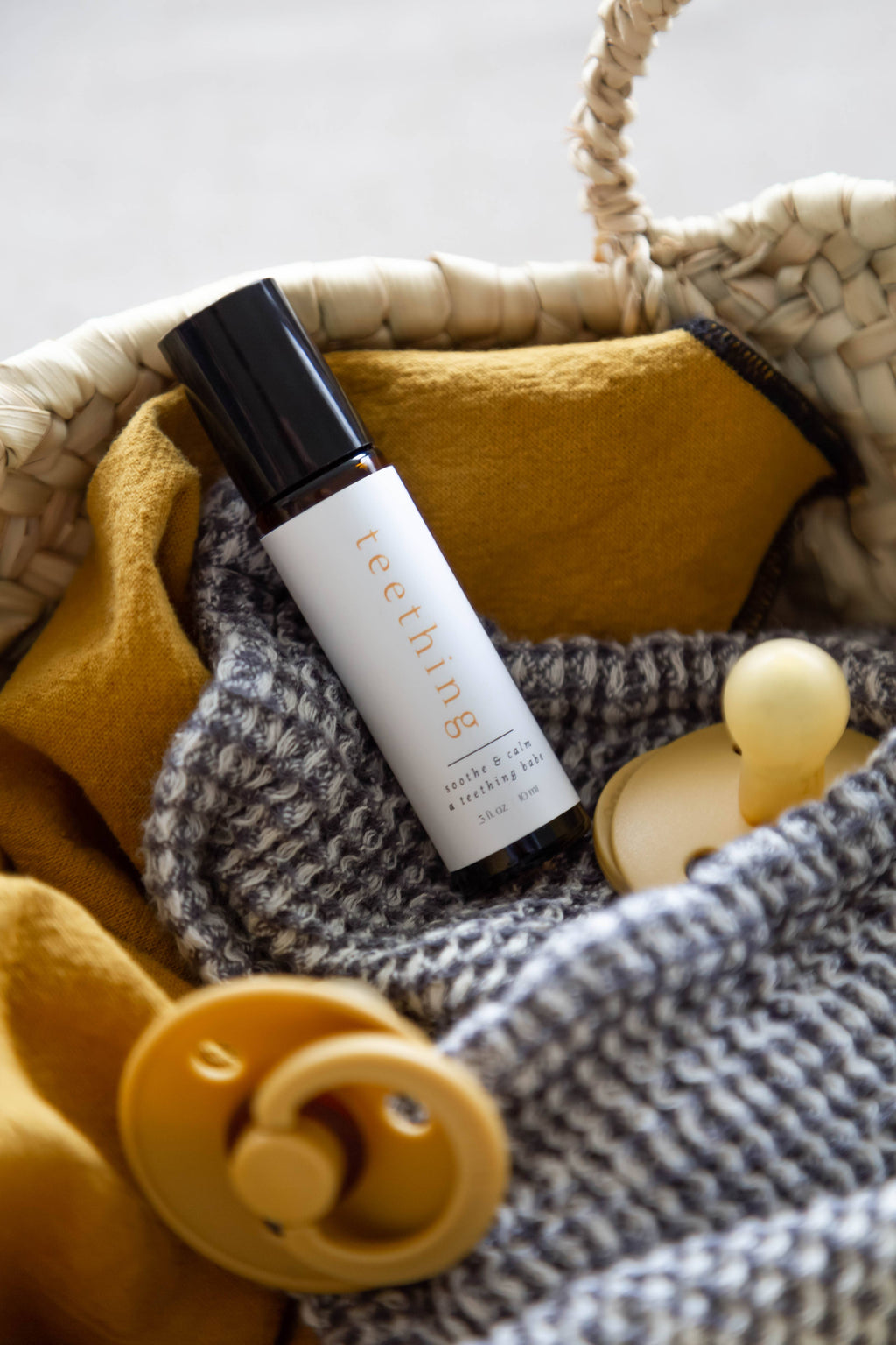NR GIVEN GATHER | TEETHING BABE ESSENTIAL OIL ROLL ON