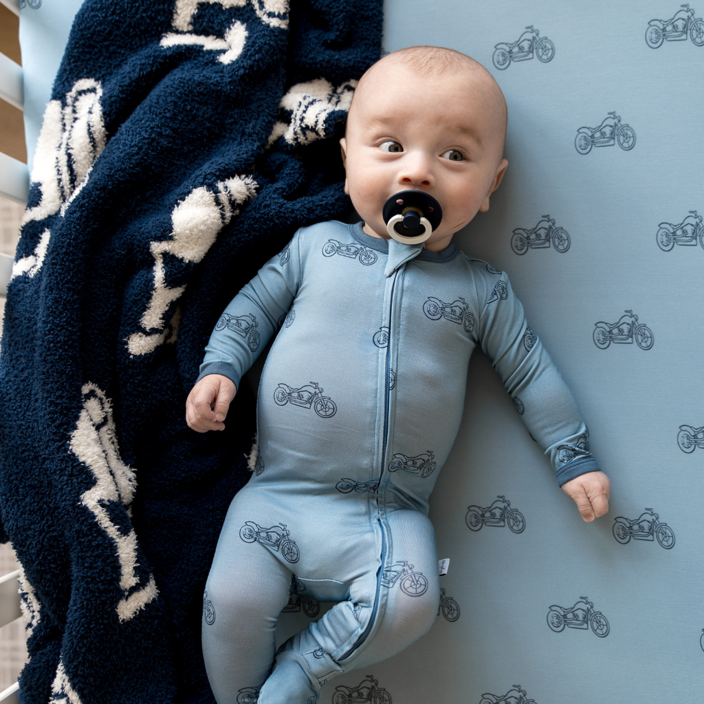 NR PIP PHEE TODDLER PLUSH BLANKET | BLACK LIGHTNING
