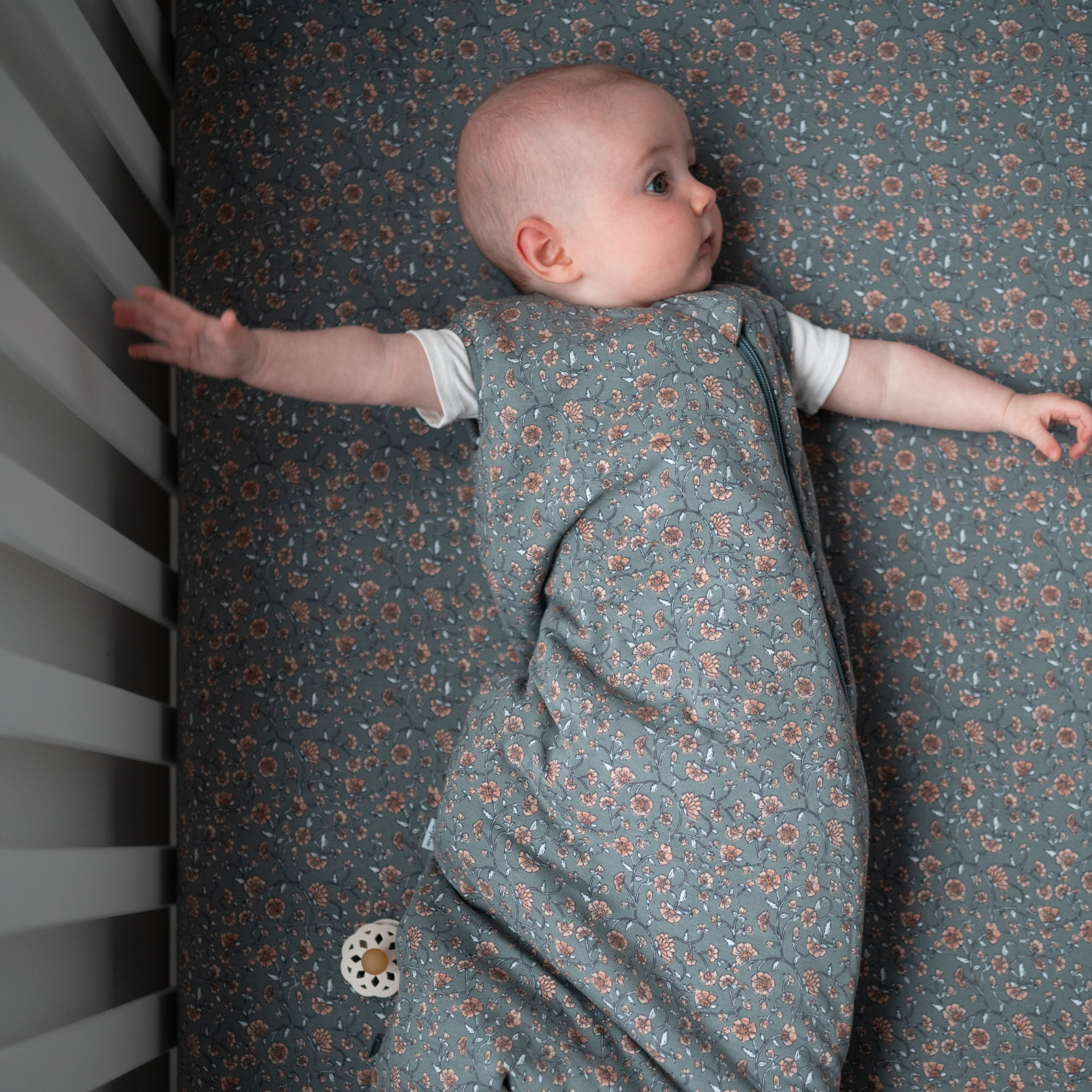 NR PIP + PHEE SLEEP BAG | VINTAGE FLORAL