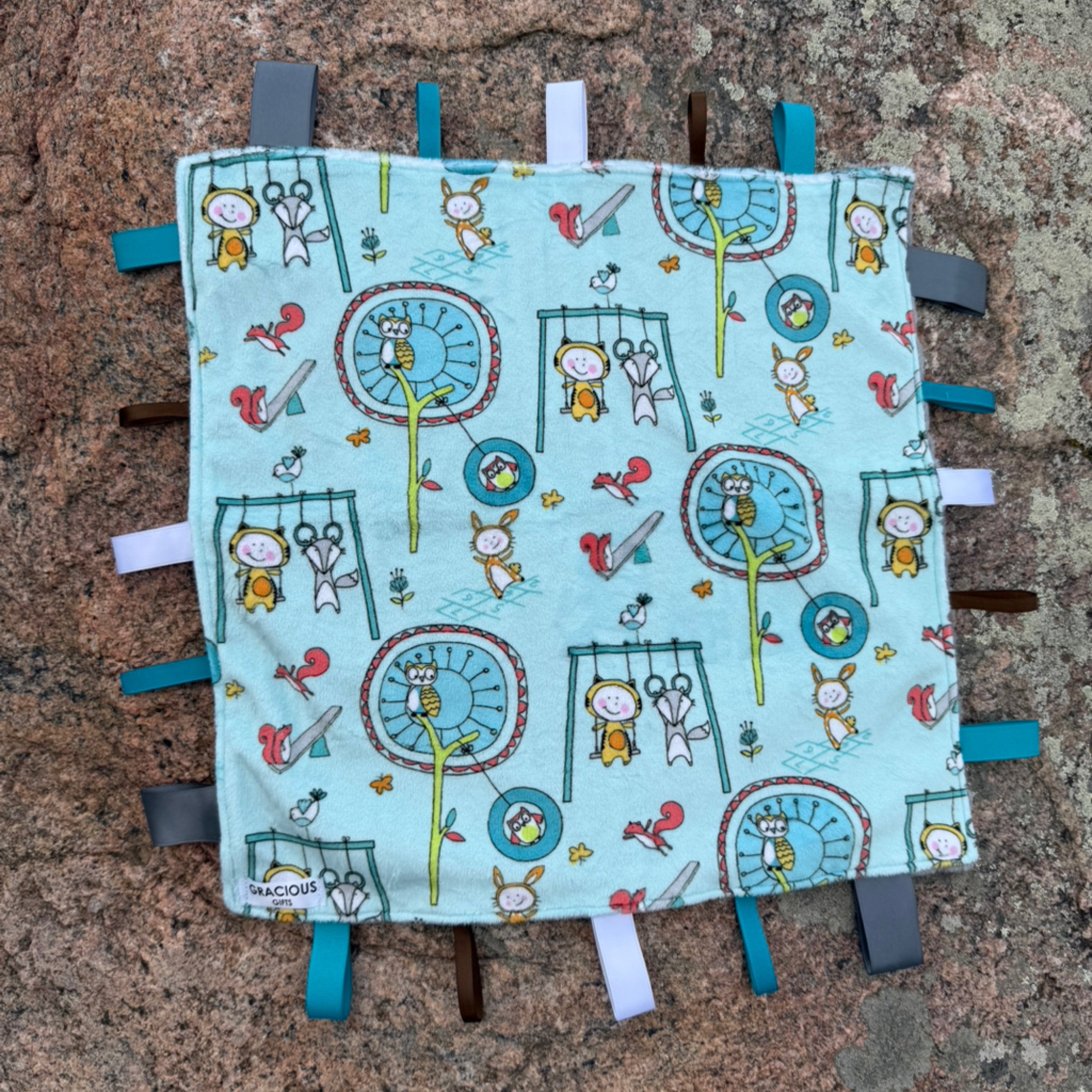 NR GG SNUGGLE BLANKY | PLAYGROUND
