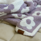 NR PIP PHEE TODDLER PLUSH BLANKET | BOWS