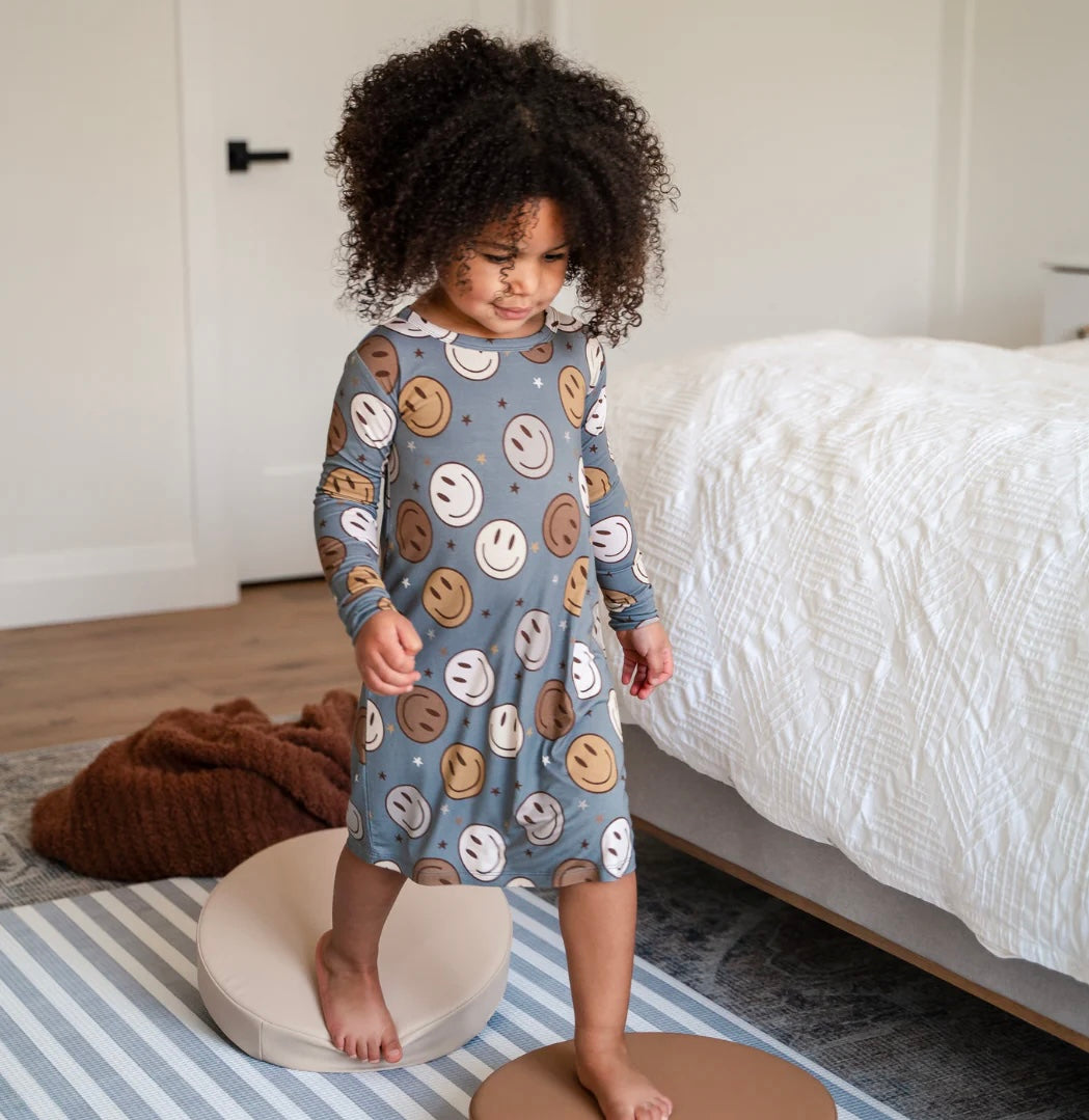 NR PIP + PHEE BAMBOO DRESS | BROWN SMILEYS LE