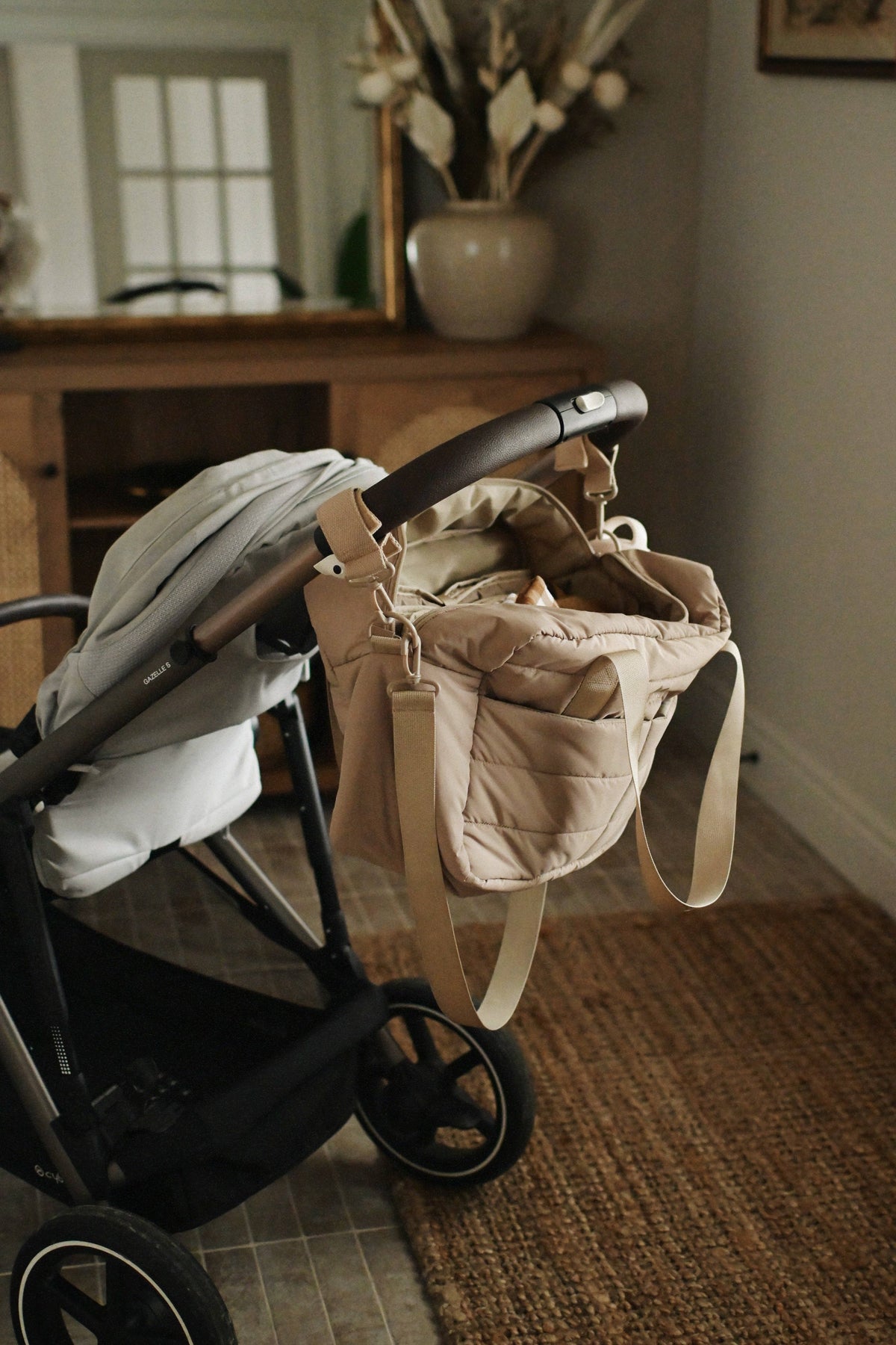 NR MINIKA DIAPER BAG | LATTE