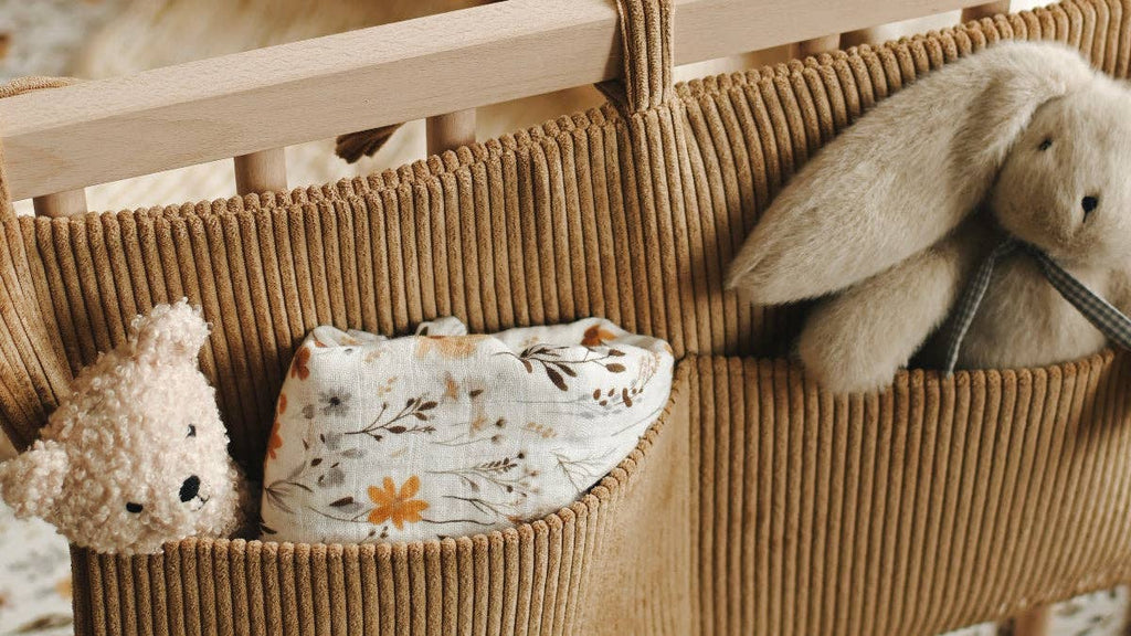 NR MINIKA CRIB ORGANIZER | ALMOND