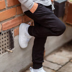 NR SWIZZ JOGGER | BLACK